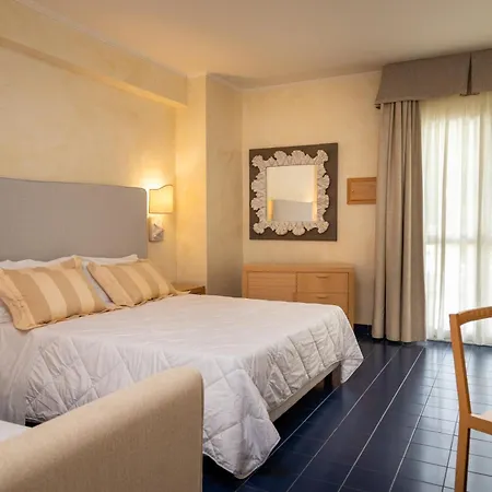 Ah Premium Baia Dei Faraglioni Hotel 4*