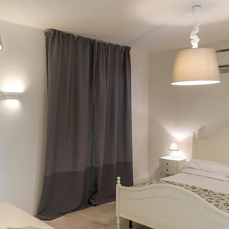 Hotel Ah Premium Baia Dei Faraglioni 4*