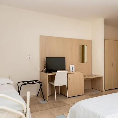 Ah Premium Baia Dei Faraglioni Hotel