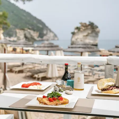 Ah Premium Baia Dei Faraglioni Hotel 4*