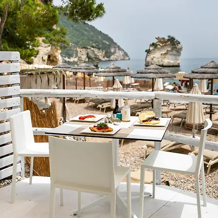 Hotel Ah Premium Baia Dei Faraglioni