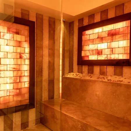 Hotel Ah Premium Baia Dei Faraglioni 4*