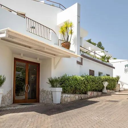 Apulia Hotel Baia Dei Faraglioni Resort